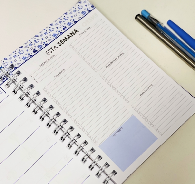 Agenda Planner Plateada Semanal 2022